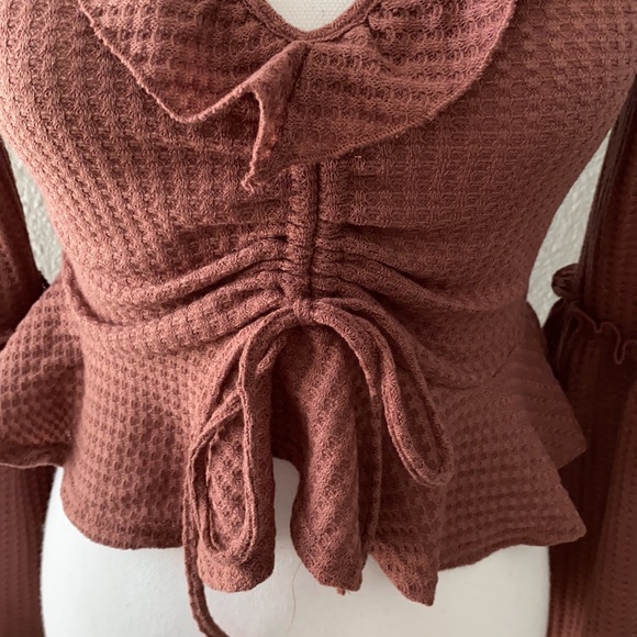 2/$12 Mauve ruffled crop top with bell sleeves - Picture 3 of 5